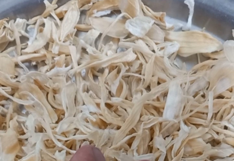 پیاز خشک اسلایس